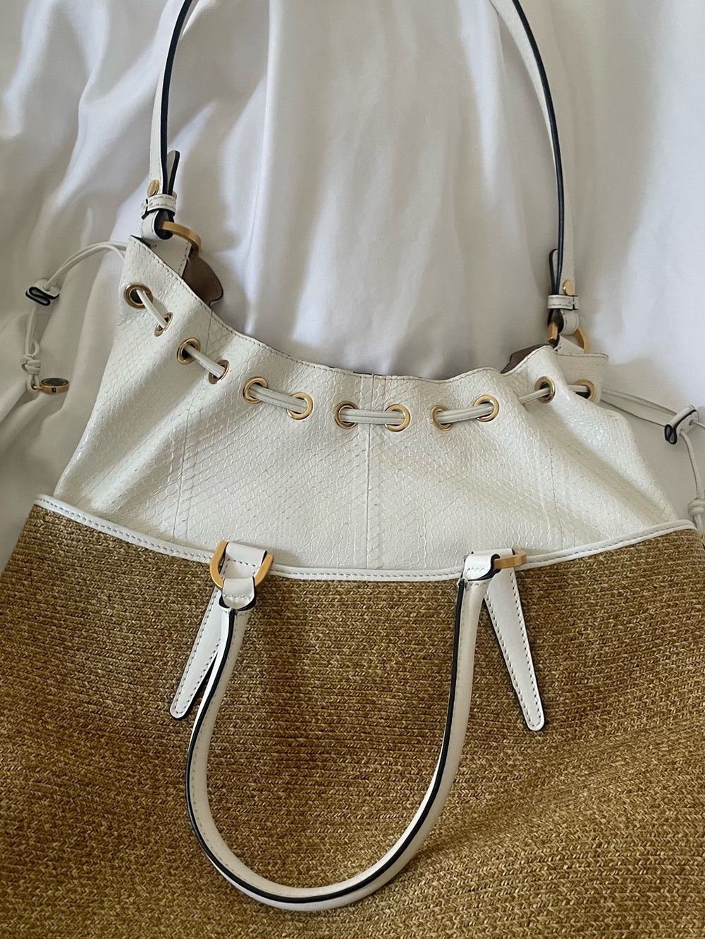 Fendi White & Tan Tote Authentic - Picture 9 of 15